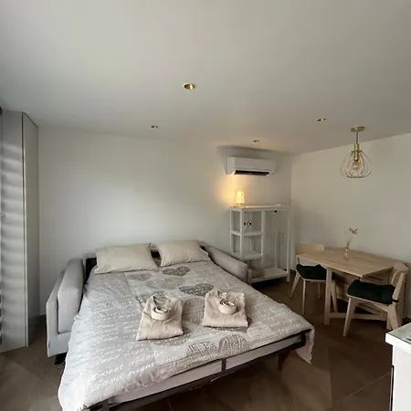 Escapade Bien Etre & Deconnexion Appartement Roumens